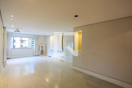 Apartamento à venda com 128m², 3 quartos e 2 vagasSala