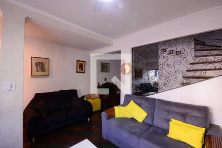 Sala de casa à venda com 3 quartos, 350m² em Cambuci, São Paulo