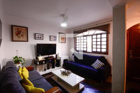 Sala de casa à venda com 3 quartos, 350m² em Cambuci, São Paulo