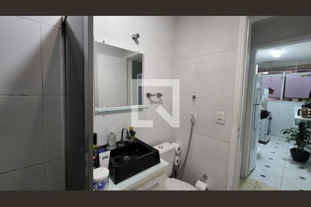 Banheiro de apartamento para alugar com 1 quarto, 44m² em Botafogo, Campinas