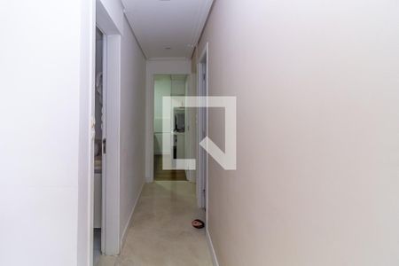 Corredor de apartamento à venda com 3 quartos, 65m² em Vila Cunha Bueno, São Paulo