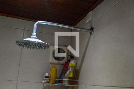 Apartamento à venda com 64m², 2 quartos e 1 vaga Apartamento à venda com 64m², 2 quartos e 1 vagaBanheiro