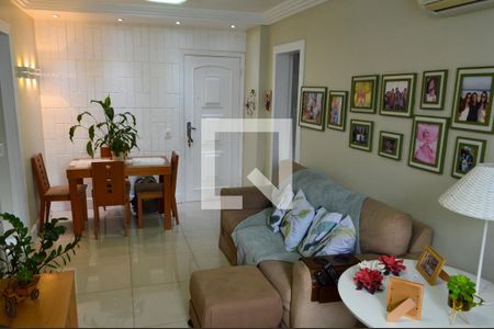 Apartamento à venda com 64m², 2 quartos e 1 vaga Apartamento à venda com 64m², 2 quartos e 1 vagaSala