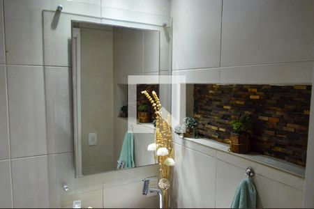 Apartamento à venda com 64m², 2 quartos e 1 vaga Apartamento à venda com 64m², 2 quartos e 1 vagaBanheiro