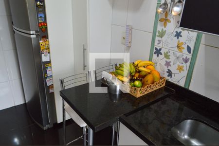 Apartamento à venda com 64m², 2 quartos e 1 vaga Apartamento à venda com 64m², 2 quartos e 1 vagaCozinha