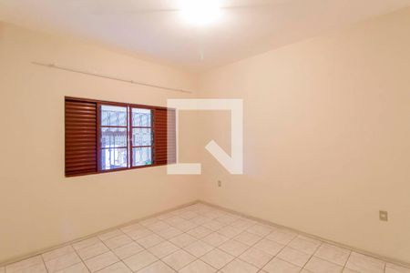 Quarto 1 de casa para alugar com 3 quartos, 139m² em Vila Uniao (zona Leste), São Paulo