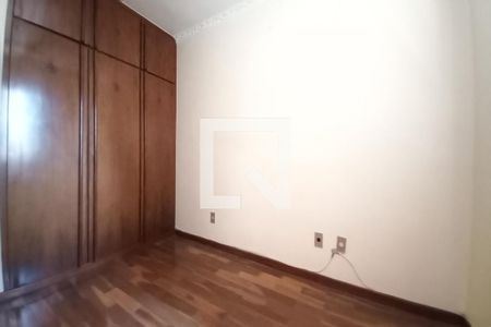 Quarto 1  de apartamento à venda com 2 quartos, 82m² em Vila Marieta, Campinas