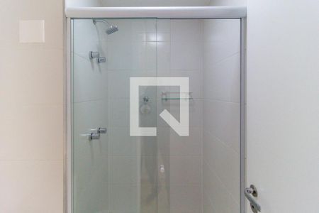 Banheiro de kitnet/studio para alugar com 1 quarto, 27m² em Vila Mariana, São Paulo