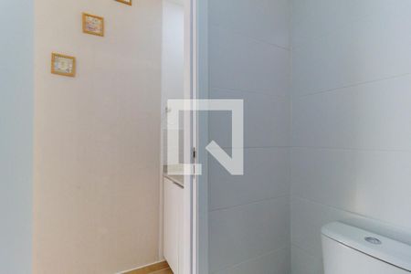 Banheiro de kitnet/studio para alugar com 1 quarto, 27m² em Vila Mariana, São Paulo