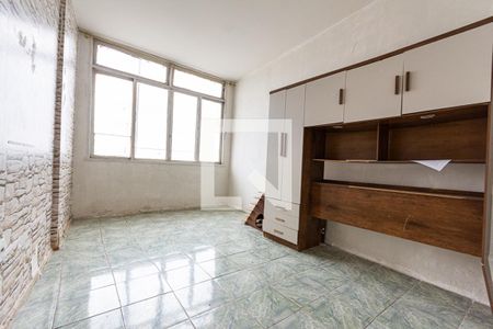 Sala de kitnet/studio à venda com 1 quarto, 30m² em Centro, Niterói