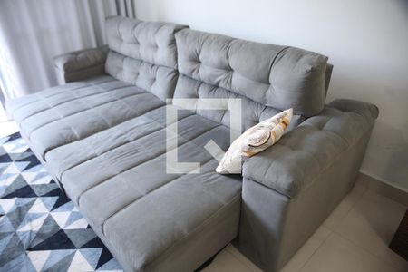 Detalhe da sala  de apartamento para alugar com 1 quarto, 52m² em Canto do Forte, Praia Grande