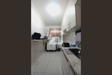 Cozinha  de apartamento à venda com 2 quartos, 52m² em Vila Carminha, Campinas