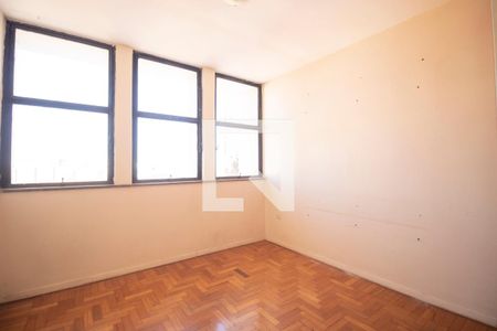 Quarto 1 de apartamento para alugar com 4 quartos, 198m² em Setor Campinas, Goiânia