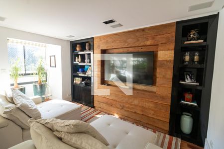 Apartamento para alugar com 3 quartos, 230m² em Paineiras do Morumbi, São Paulo