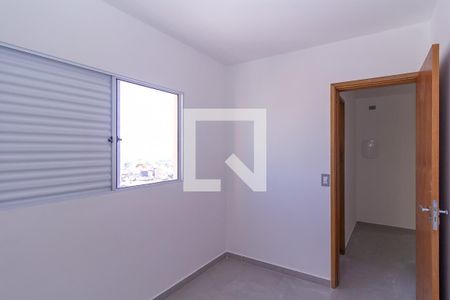 Quarto de apartamento para alugar com 1 quarto, 32m² em Vila Margarida, São Paulo