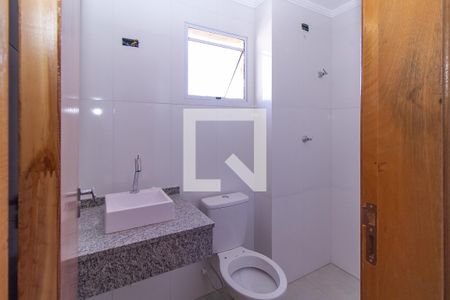 Banheiro de apartamento para alugar com 1 quarto, 32m² em Vila Margarida, São Paulo