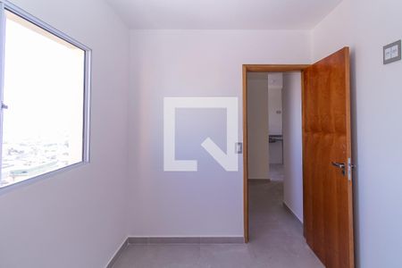 Quarto de apartamento para alugar com 1 quarto, 32m² em Vila Margarida, São Paulo