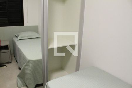 Quarto 2 de apartamento para alugar com 2 quartos, 59m² em Parque Amazônia, Goiânia