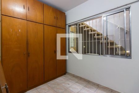 Quarto 1 de casa para alugar com 2 quartos, 110m² em Santo Antônio, Osasco