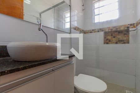 Banheiro  de apartamento à venda com 2 quartos, 40m² em Jardim Helena, São Paulo