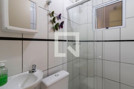 Banheiro de apartamento à venda com 3 quartos, 66m² em Jardim Cocaia, Guarulhos