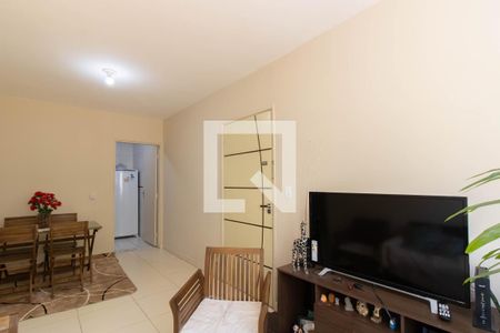 Sala de apartamento à venda com 3 quartos, 66m² em Jardim Cocaia, Guarulhos