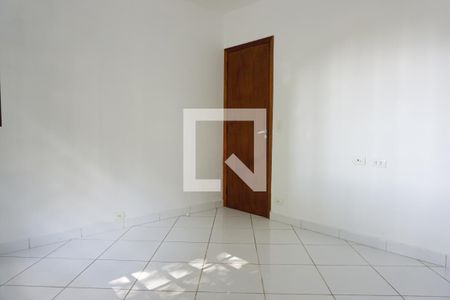 Quarto 1 de casa para alugar com 2 quartos, 125m² em Jardim Ester, São Paulo