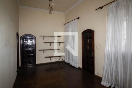 Sala de casa à venda com 4 quartos, 360m² em Penha, Rio de Janeiro