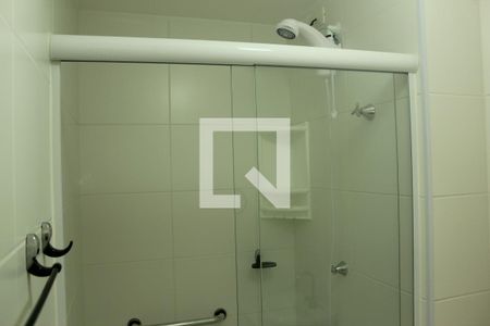 Banheiro de apartamento para alugar com 1 quarto, 38m² em Jardim Prudência, São Paulo