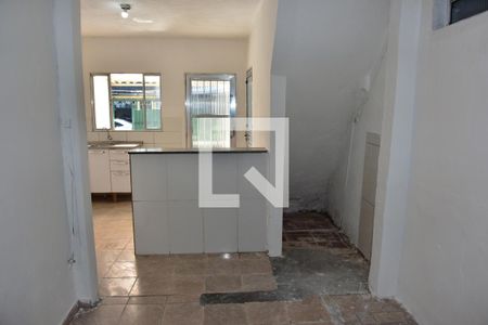 Sala de casa para alugar com 2 quartos, 60m² em Vila Constanca, São Paulo