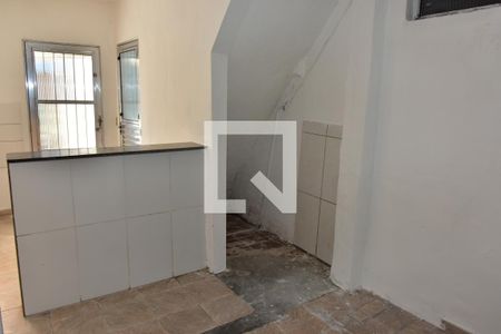 Sala de casa para alugar com 2 quartos, 60m² em Vila Constanca, São Paulo