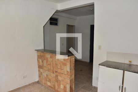 Cozinha de casa para alugar com 2 quartos, 60m² em Vila Constanca, São Paulo