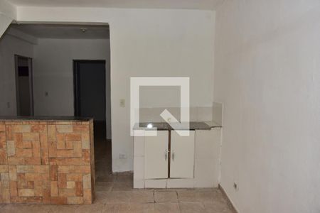 Cozinha  de casa para alugar com 2 quartos, 60m² em Vila Constanca, São Paulo