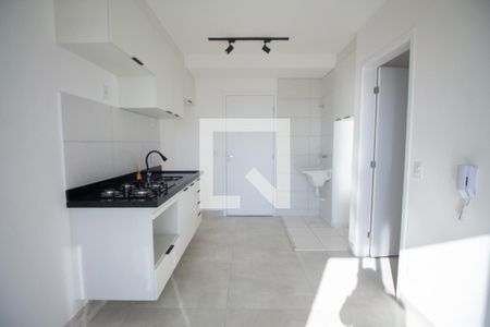 sala / cozinha de apartamento à venda com 1 quarto, 29m² em Parque Vitoria, São Paulo