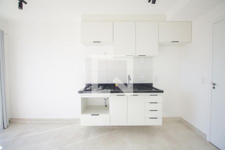 sala / cozinha de apartamento à venda com 1 quarto, 29m² em Parque Vitoria, São Paulo