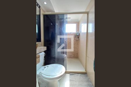 Banheiro de apartamento à venda com 2 quartos, 45m² em Parque Jambeiro, Campinas