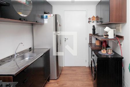 Cozinha e Área de Serviço de apartamento para alugar com 1 quarto, 28m² em Vila Alpina, São Paulo