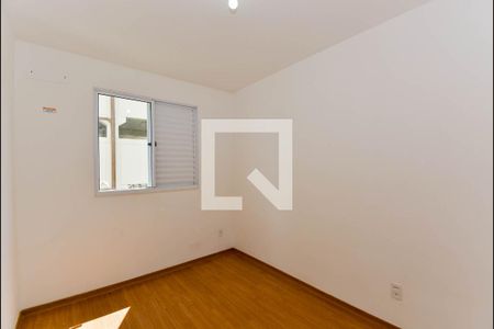 Quarto 2 de apartamento para alugar com 2 quartos, 43m² em Jardim Rosa de Franca, Guarulhos