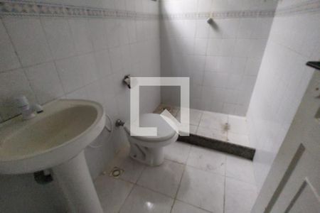 Banheiro de casa para alugar com 1 quarto, 42m² em Parque João Pessoa, Duque de Caxias