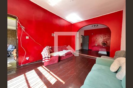 Sala de casa à venda com 4 quartos, 250m² em Parque Jabaquara, São Paulo