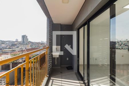 Varanda e Área de Serviço  de kitnet/studio à venda com 1 quarto, 28m² em Vila Carrão, São Paulo