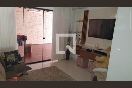Casa à venda com 4 quartos, 218m² em Jardim Santa Amalia, Campinas