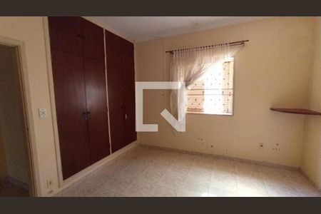 Casa à venda com 3 quartos, 160m² em Vila Marieta, Campinas