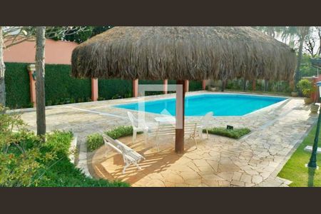 Casa à venda com 380m², 4 quartos e 4 vagas