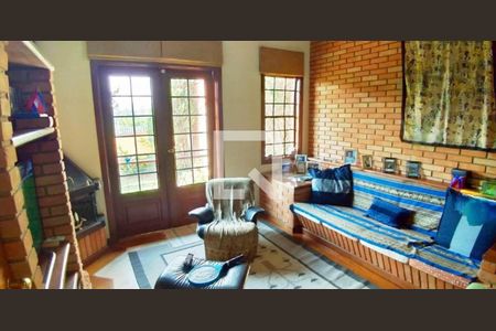 Casa à venda com 380m², 4 quartos e 4 vagas