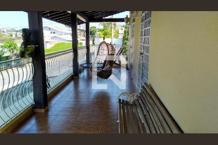 Casa à venda com 4 quartos, 451m² em Taquaral, Campinas