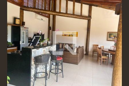 Casa à venda com 5 quartos, 500m² em Vila Brandina, Campinas
