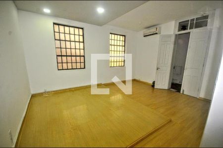 Casa à venda com 2 quartos, 259m² em Centro, Campinas