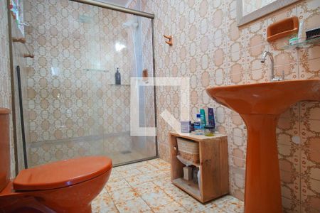 Banheiro  de casa à venda com 3 quartos, 109m² em Boa Vista, Porto Alegre