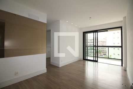 Apartamento à venda com 78m², 3 quartos e 1 vagaSala